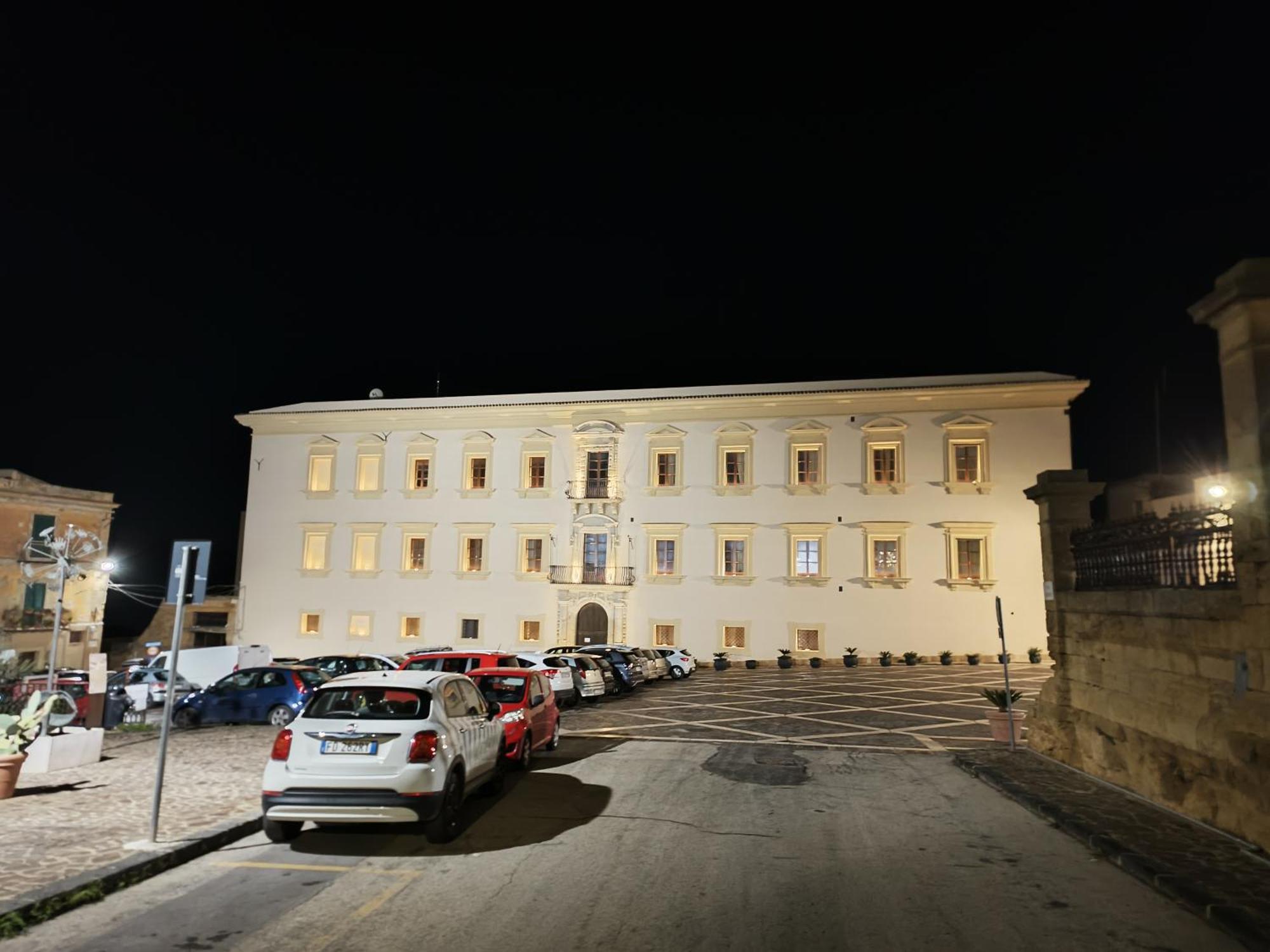 Afena Rent Bedrooms Agrigento Buitenkant foto